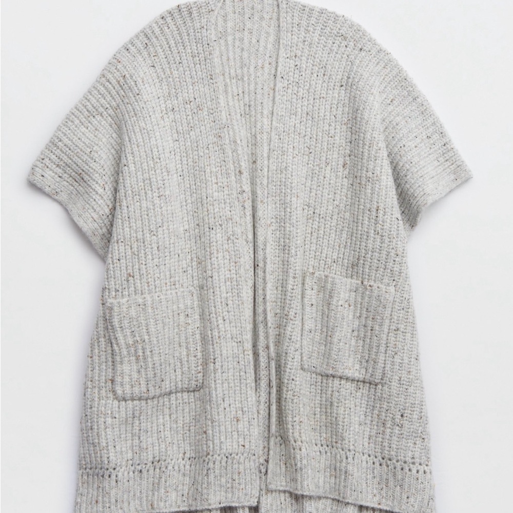 Aerie Ribbed Sweater Cape in Heather Gray size xs/s